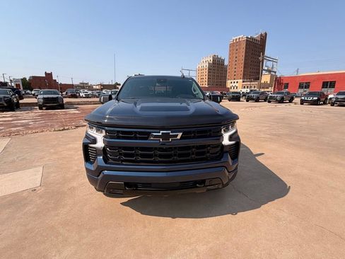Used 2022 Chevrolet Silverado 1500 RST AWD/4WD image 12