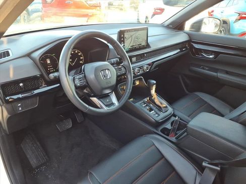 Used 2025 Honda CR-V Sport Touring image 9