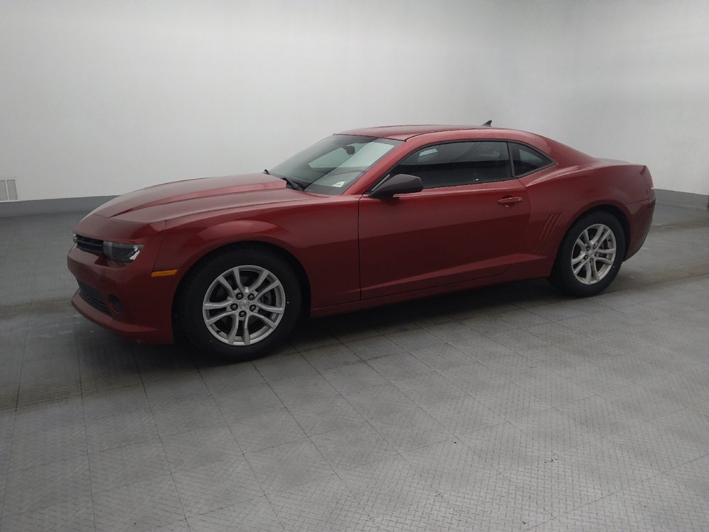 Used 2015 Chevrolet Camaro LT RWD image 2