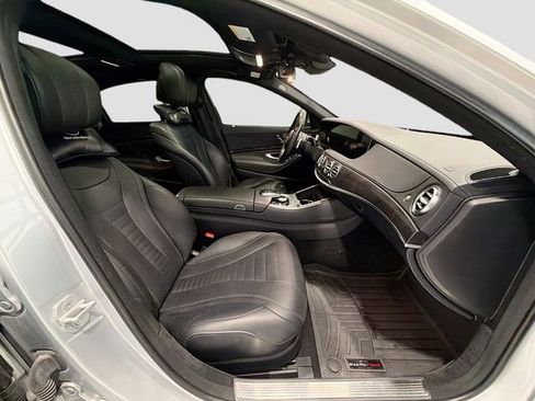 Used 2018 Mercedes-Benz S 560 4MATIC Sedan image 26