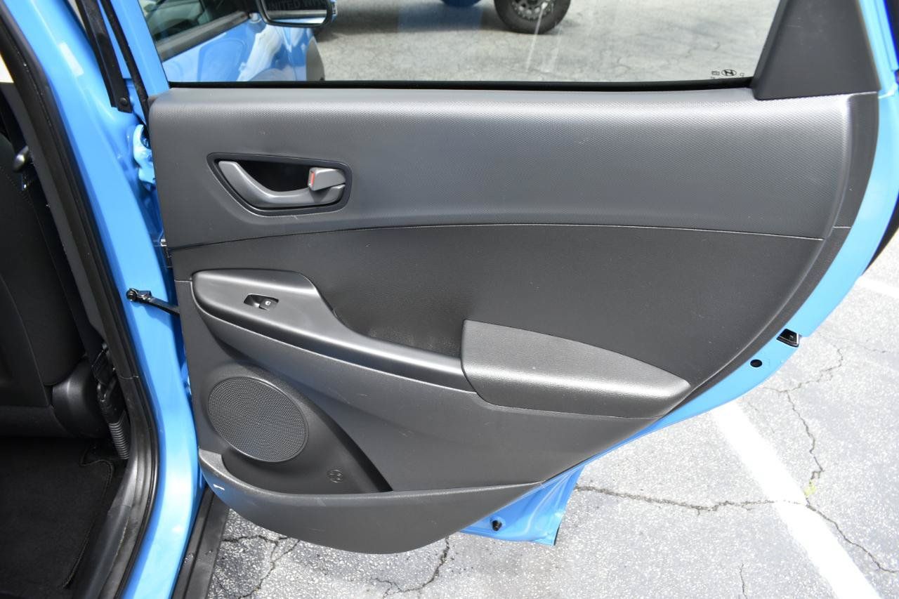 Used 2022 Hyundai Kona SEL w/ Cargo Package FWD image 35