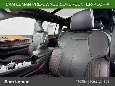 Used 2023 Jeep Grand Cherokee Summit image 22