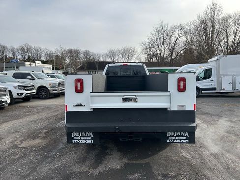 New 2026 Ford F550 4x4 Crew Cab image 10