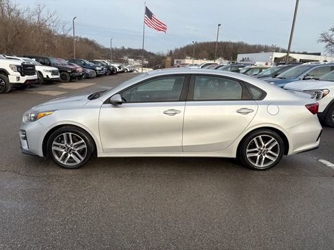 Used 2020 Kia Forte EX w/ EX Special Edition image 2