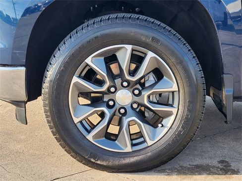 Used 2023 Chevrolet Silverado 1500 LT image 10