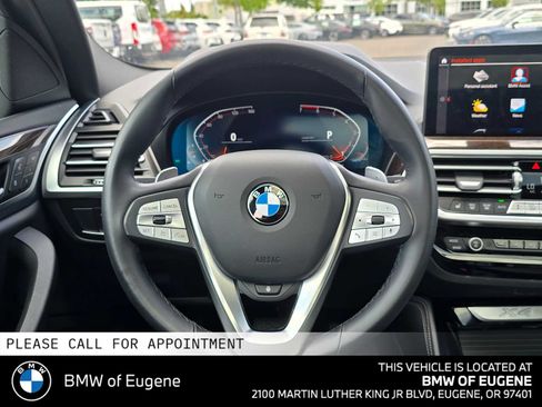 Used 2025 BMW X4 xDrive30i AWD/4WD image 20