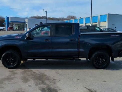 Certified 2021 Chevrolet Silverado 1500 LT Trail Boss image 5