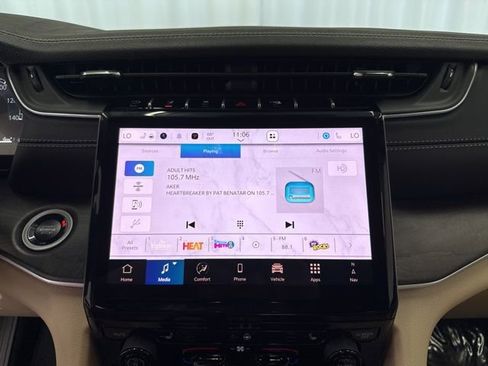 New 2025 Jeep Grand Cherokee L Limited w/ Trailer Tow Package image 22