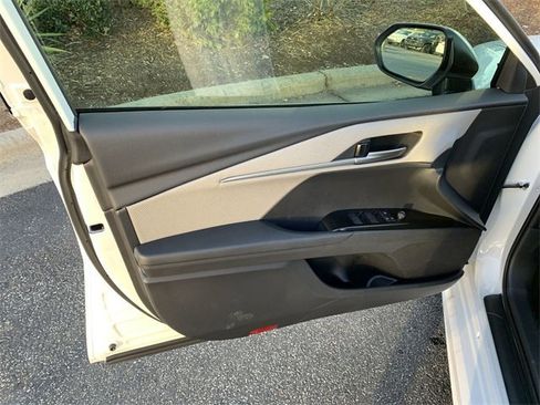 New 2026 Toyota Camry SE image 17