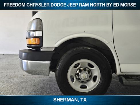 Used 2014 Chevrolet Express 2500 LT w/ LT Preferred Equipment Group image 6