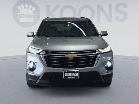 Used 2023 Chevrolet Traverse LT AWD/4WD image 4