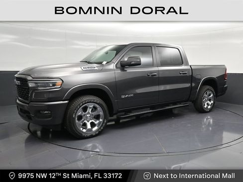 Used 2025 RAM 1500 Big Horn AWD/4WD image 1