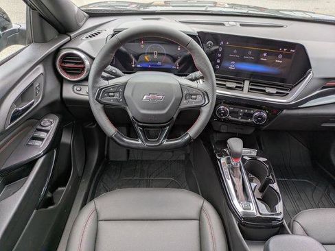 New 2026 Chevrolet Trax RS w/ Driver Confidence Package image 18