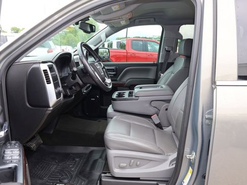 Used 2017 GMC Sierra 1500 SLT w/ SLT Premium Package RWD image 8