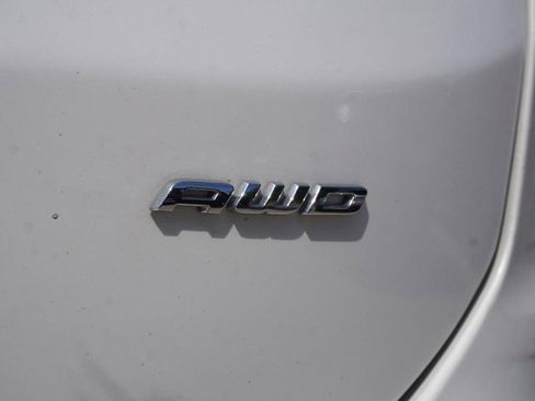 Used 2024 Ford Edge SEL w/ Convenience Package image 19