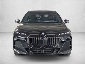 New 2025 BMW 760i xDrive video 2