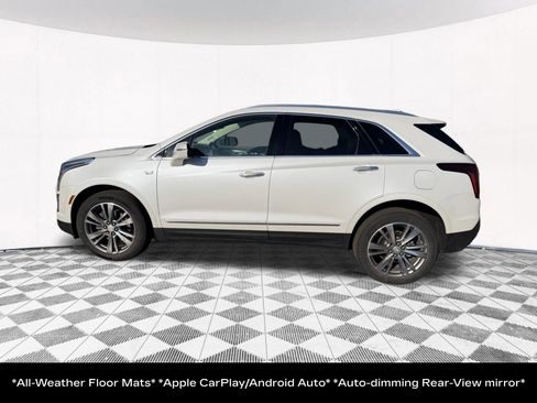 Used 2021 Cadillac XT5 Premium Luxury image 14