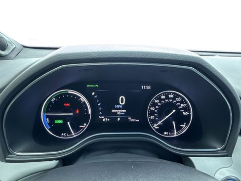 Used 2020 Toyota Avalon Limited image 22