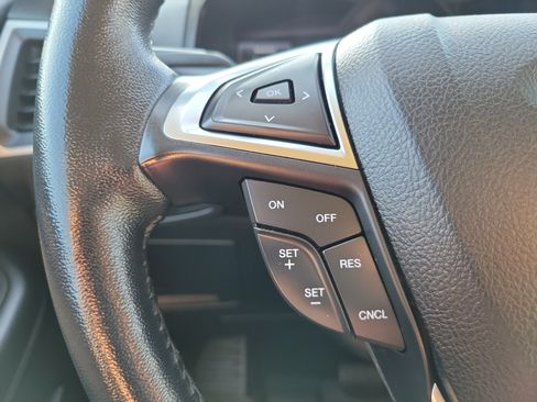 Used 2022 Ford Edge SEL w/ Convenience Package AWD/4WD image 25