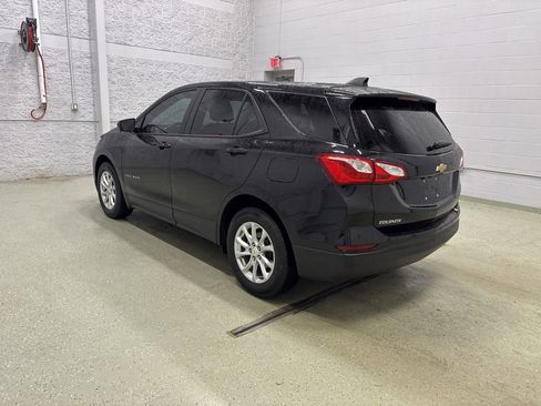 Used 2020 Chevrolet Equinox LS w/ LS Convenience Package FWD image 8