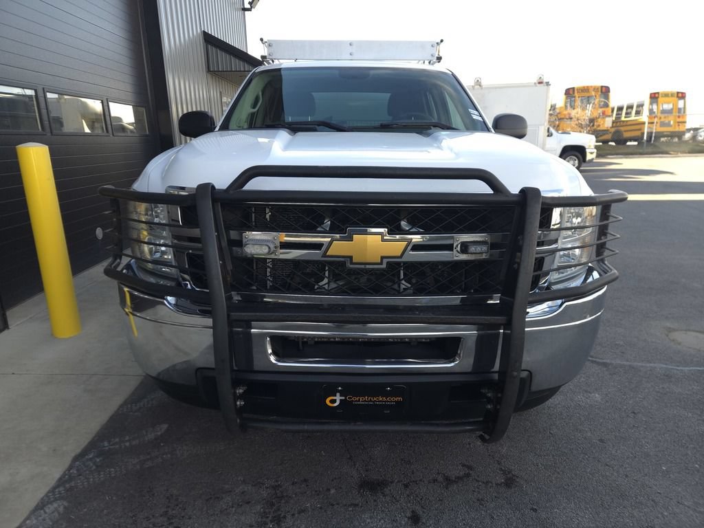 Used 2012 Chevrolet Silverado 3500 W/T AWD/4WD image 9