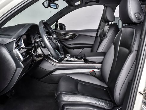 Used 2023 Audi Q7 2.0T Premium Plus w/ Premium Plus Package AWD/4WD image 17