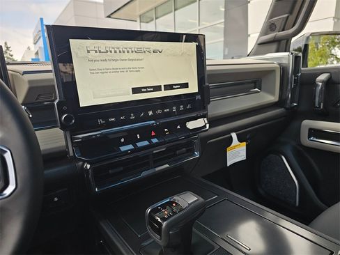 New 2026 GMC Hummer EV SUV image 28