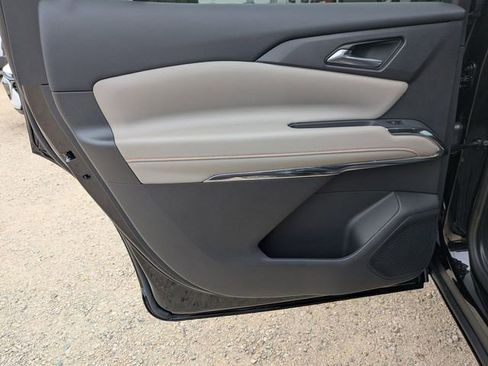New 2026 Chevrolet Traverse LT FWD image 23