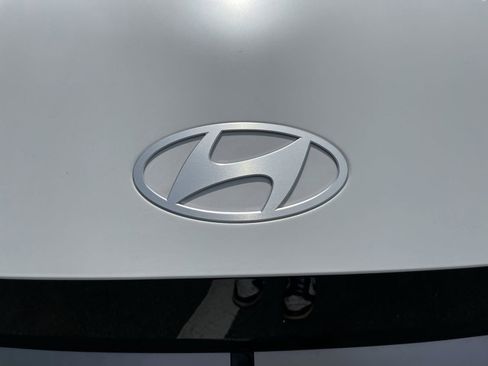 New 2025 Hyundai Ioniq 5 SEL image 29