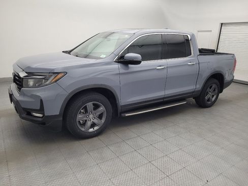 Used 2022 Honda Ridgeline RTL-E image 2