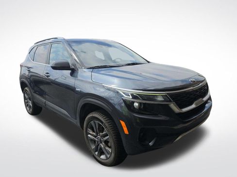 Used 2021 Kia Seltos S AWD/4WD image 4