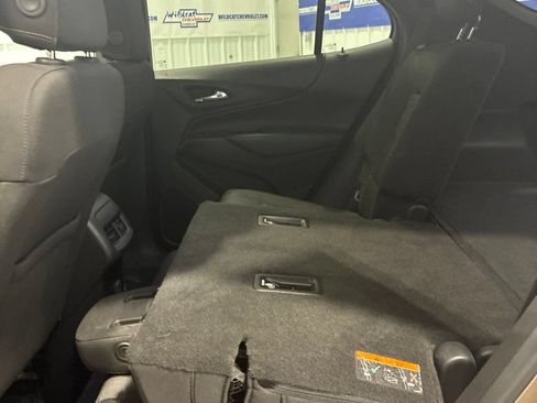 Used 2018 Chevrolet Equinox LT FWD image 33