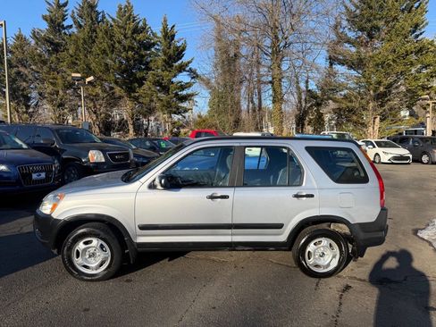 Used 2004 Honda CR-V LX image 4