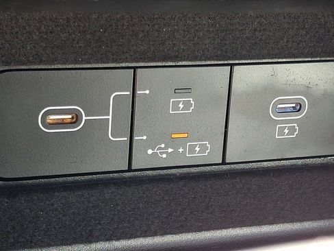 Used 2025 Hyundai Sonata SE FWD image 24