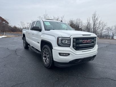 Used 2017 GMC Sierra 1500 SLT