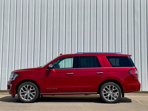 Used 2020 Ford Expedition Platinum AWD/4WD image 3