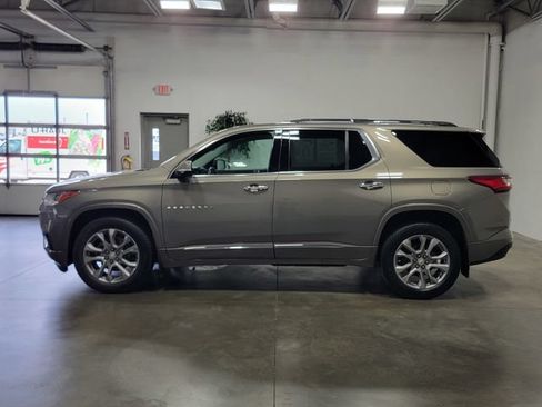 Used 2019 Chevrolet Traverse Premier AWD/4WD image 8