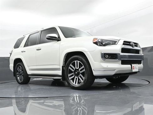 Certified 2021 Toyota 4Runner Limited RWD image 32