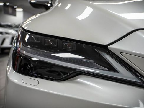 Certified 2024 Lexus RX 450h 450h+ Luxury image 29