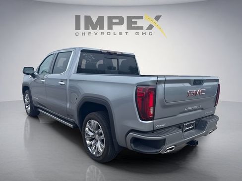 Used 2025 GMC Sierra 1500 Denali w/ Denali Reserve Package AWD/4WD image 3