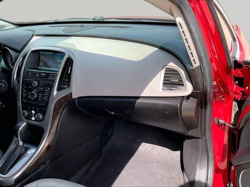 Used 2012 Buick Verano FWD image 11