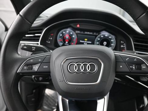 Used 2023 Audi Q7 3.0T Premium w/ Convenience Package AWD/4WD image 14