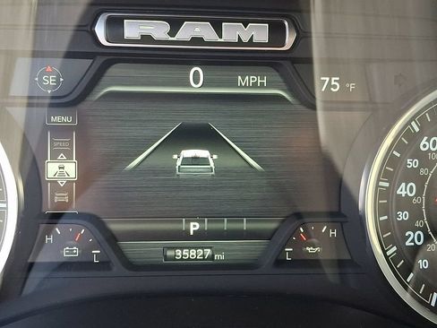 Used 2025 RAM 1500 Big Horn AWD/4WD image 23