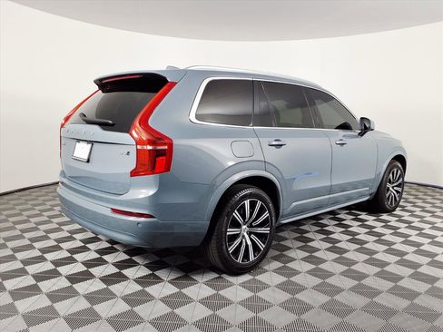 Used 2023 Volvo XC90 B5 Core image 4