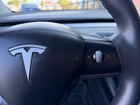 Used 2021 Tesla Model 3 Long Range AWD/4WD image 26