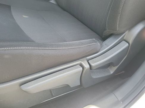 Certified 2022 Nissan Sentra SV w/ Trunk Package FWD image 17