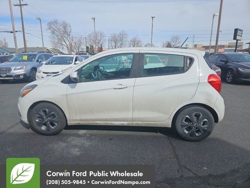 Used 2018 Chevrolet Spark LT image 5