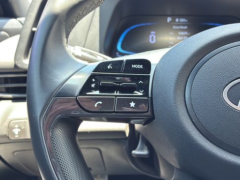 Certified 2025 Hyundai Elantra Sport FWD image 25