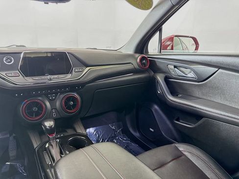 Used 2020 Chevrolet Blazer RS FWD image 23