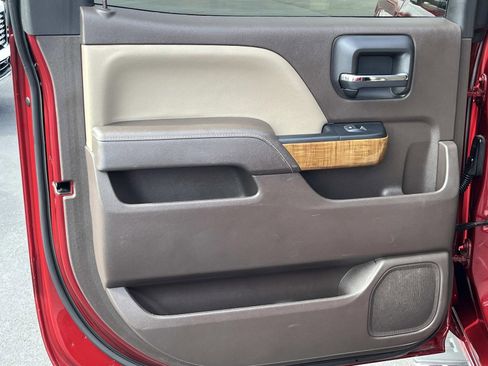 Used 2018 GMC Sierra 1500 SLT w/ SLT Premium Package image 18